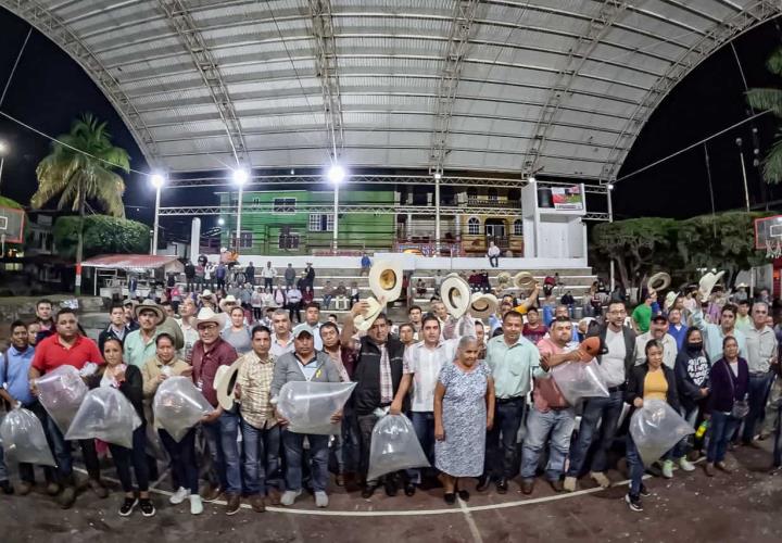 Entregó Gobierno de Hidalgo 150 mil crías de tilapia en la Sierra Gorda