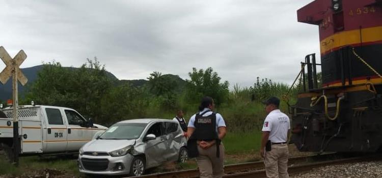 ARRASTRÓ EL TREN A MUJER