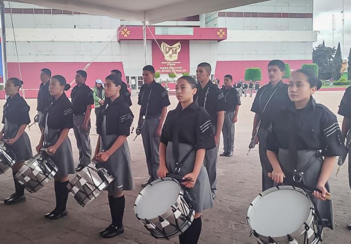 Celebran Primer Concurso de Bandas de Guerra en la Feria de San Francisco