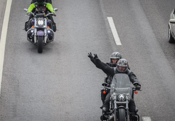 Promueve SSH campañas entre motociclistas para uso responsable del casco