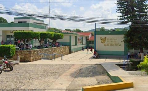 Acusan negligencia en IMSS; no atendieron a niña, no hay insumos     
