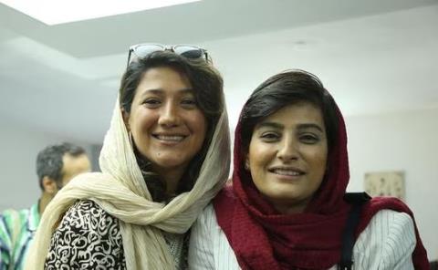 Irán condena a 7 años de prisión a periodistas