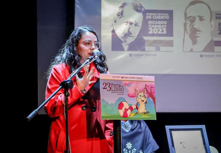 Jovany Cruz y Aída Padilla, ganadores de los Premios Estatales de Literatura 2023