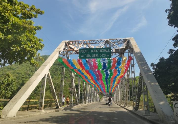 No se retirará el puente metálico, confirmó Pepe Meza