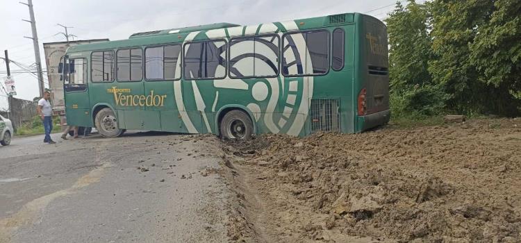 Crearon pantano frente a Fiscalía