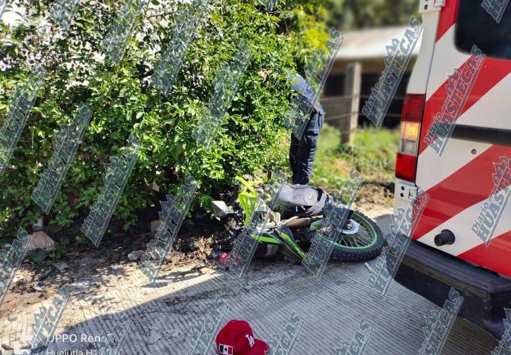 Camioneta arrolló a dos masculinos