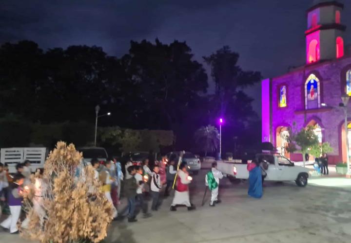 Regresó a la iglesia imagen de la Virgen