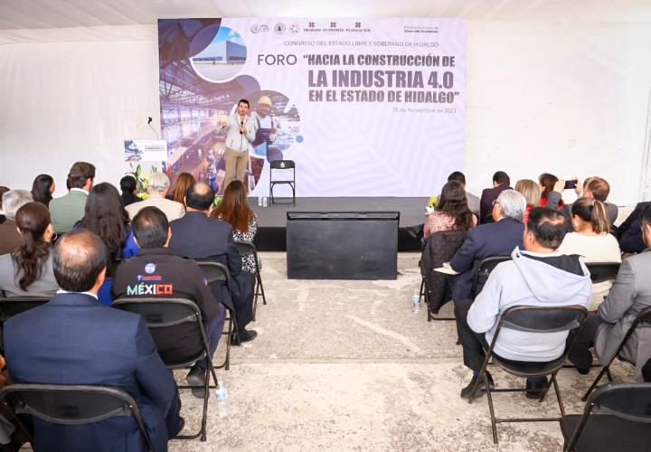 Expone Tello Vargas retos hacia la Cuarta Revolución Industrial