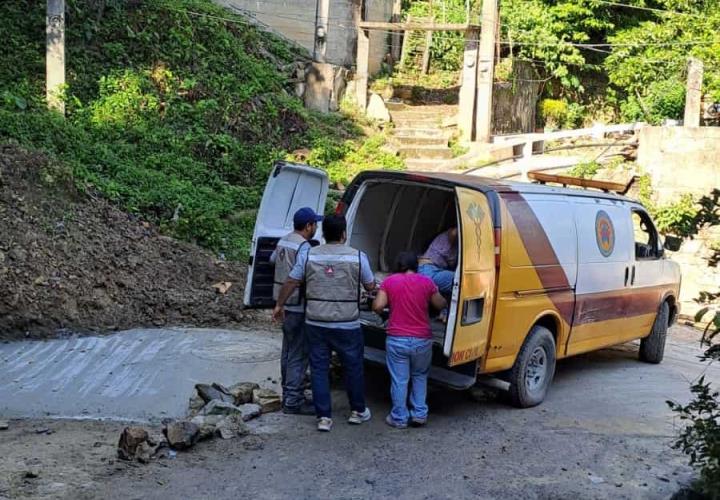 Se inyectó un medicamento; terminó intoxicada