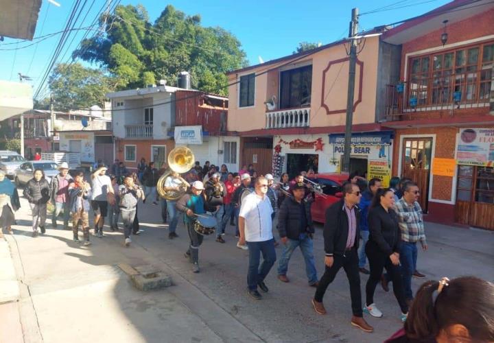 Una gran recepción a jóvenes campeones