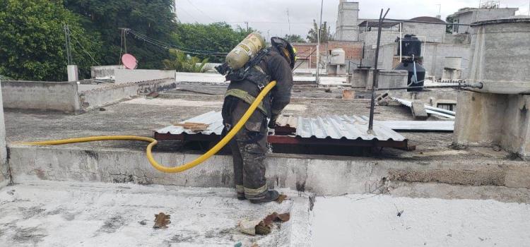 Ardió cuarto de lavado