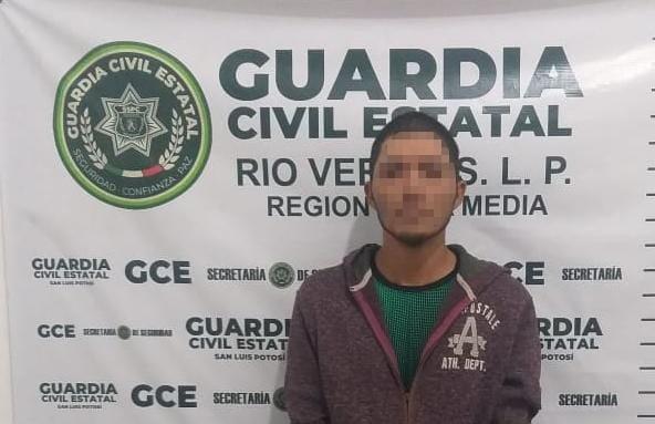 Capturaron a un joven con droga