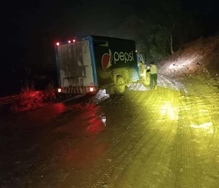 Atrasa obra en rúa la falta de "rituales"