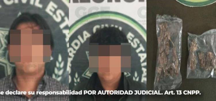 Dos detenidos por traer droga