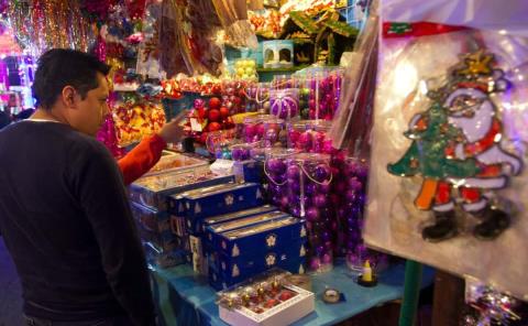 Locatarios preparan festejo guadalupano
