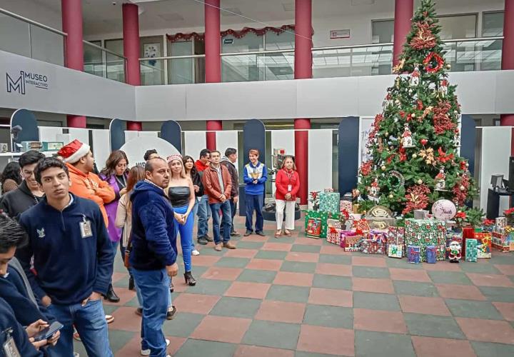 Celebra Canal del Pueblo una navidad especial