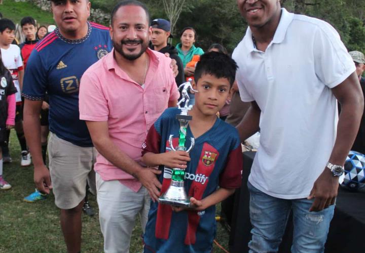 Atlético Palizada es campeón Pony