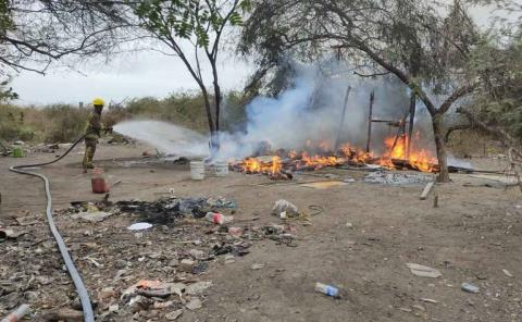 Se incendiaron  contenedores