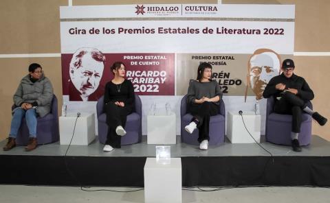 Participan escritoras hidalguenses en Mercadito Literario en CDMX
