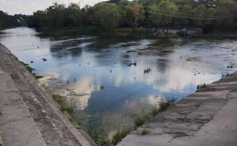 Río Valles otra vez casi seco