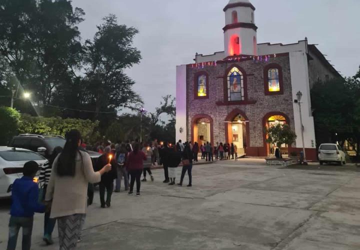 Misa de Nochebuena será a las 20:30 hrs.