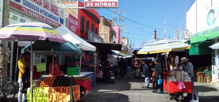 Comerciantes afectados por el cierre de calles  