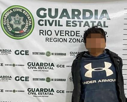 Jornalero armado detenido por GCE