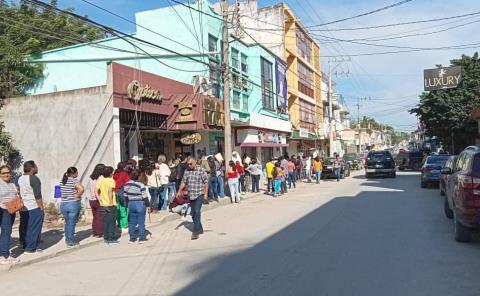 Un caos por las Becas B. Juárez