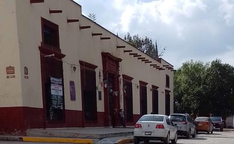 Federación eliminó apoyos a escuelas