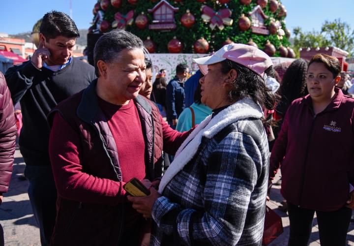 Gobierno de Hidalgo entrega mil 700 bicicletas durante Día de Reyes