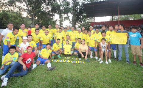 Chalchi campeón en balompié de Matlapa
