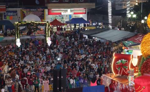 
Alcaldía celebró el Día de Reyes en Orizatlán
