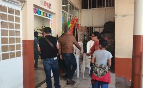 Intervino SEER en conflicto de la escuela "Leona Vicario" 
