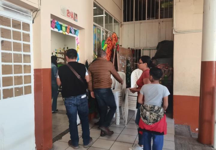 Intervino SEER en conflicto de la escuela "Leona Vicario" 