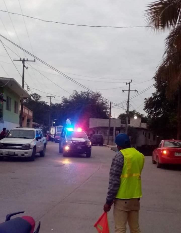 Ardió bodega de plásticos en San Martín