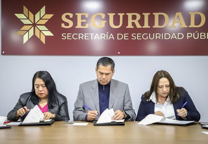 Signan convenio SSPH, IEE e INE para garantizar Voto en Prisión Preventiva.