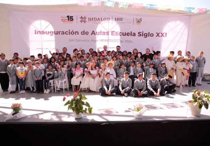 Inauguran dos nuevos espacios educativos en Escuela Primaria Siglo XXI de San Salvador