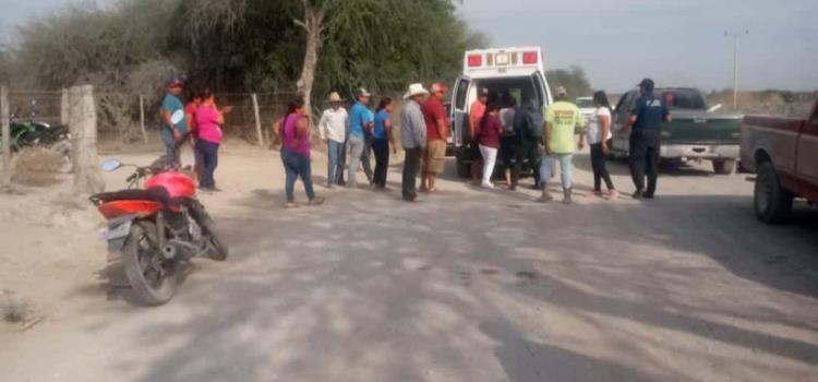 Paisano derrapó  en motocicleta