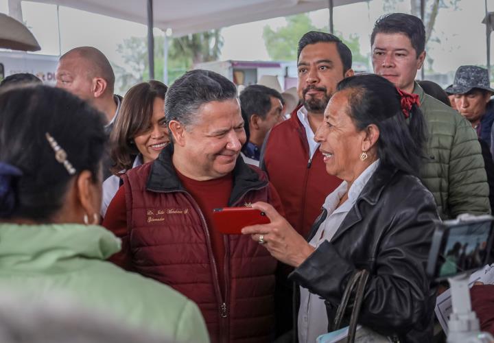 Rutas de la Transformación en Mixquiahuala, con obra pública y apoyos directos