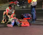 Mujer lesionada   al caer de "moto"