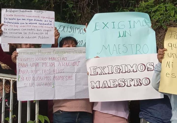 Un solo maestro atiende a 43 alumnos en Tetlalpan; APF explota contra autoridades
