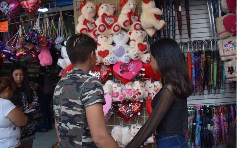Esperan aumenten las ventas por San Valentín 