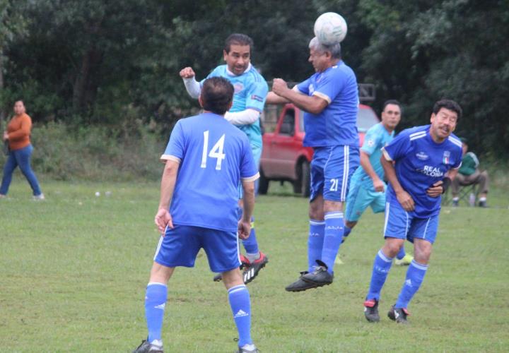 Real Colonia sacó agónico empate a Garzas Blancas