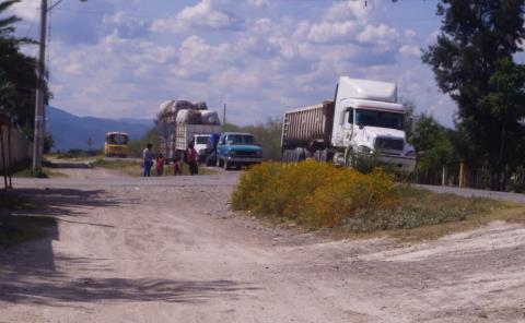 Motociclista derrapó en carretera estatal