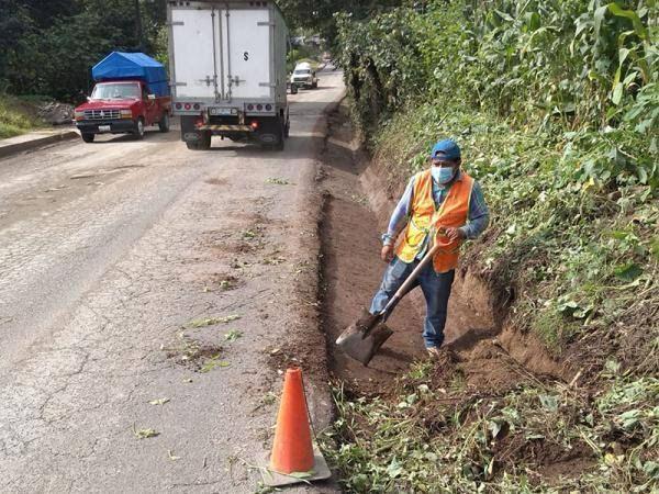 SCT limpió vía federal en la Tlanchinol- Quetzaltzongo