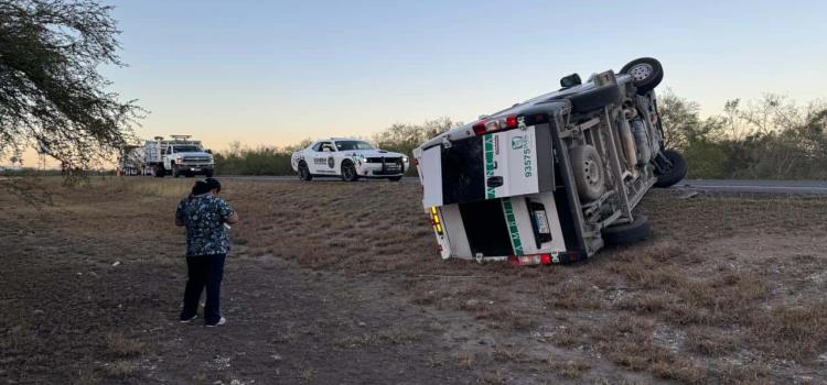 VOLCÓ AMBULANCIA EN LA SUPERCARRETERA