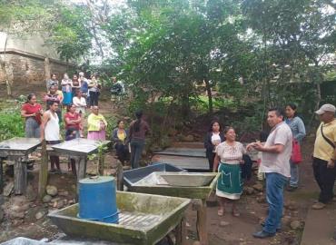 Munícipe apoyará con la restauración de lavaderos en la Núñez Soto