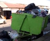 Turistas se quejan de basura en mercados