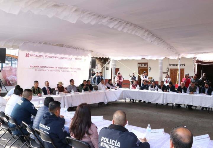 Sin lugar a simulaciones ni estafas, policías municipales deben atender a la población