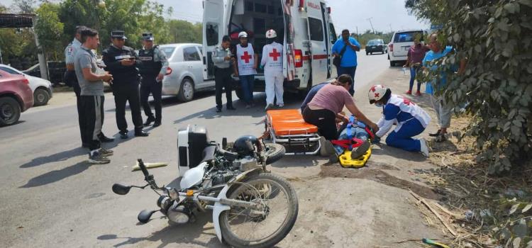 MOTOCICLISTAS SE ACCIDENTARON